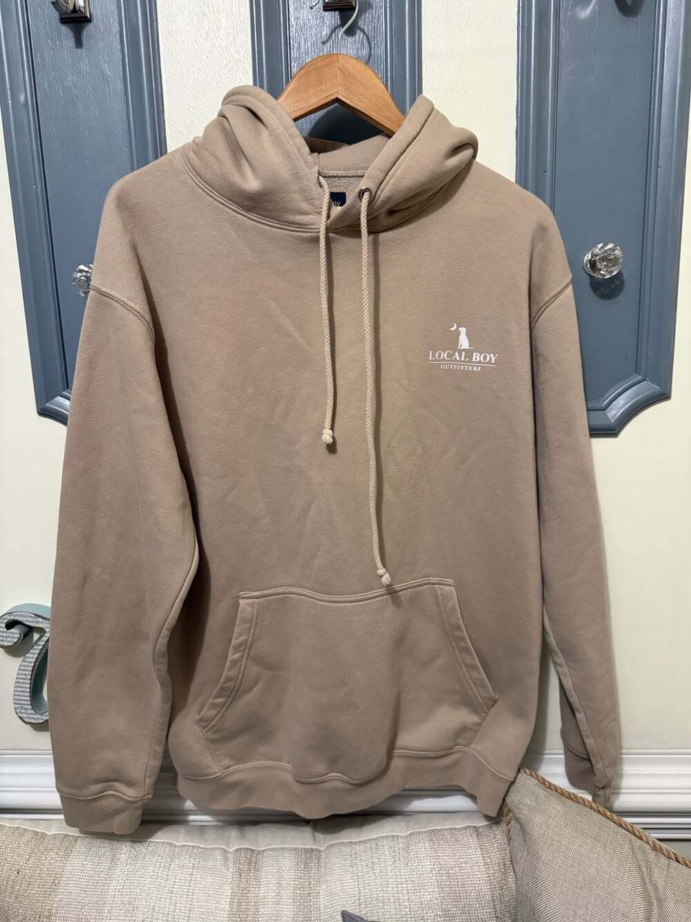 Local Boy Outfitters Hoodie Size L Tan Camo Logo